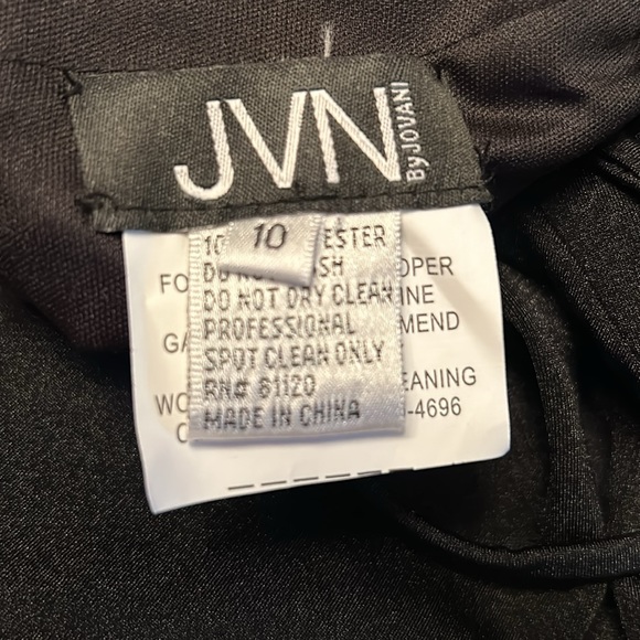 NWOT JVN by Jovani gown - Picture 7 of 12